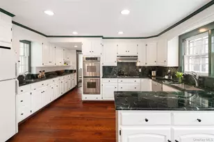 20 Mead St, Lewisboro, NY 10597 - Photo 14