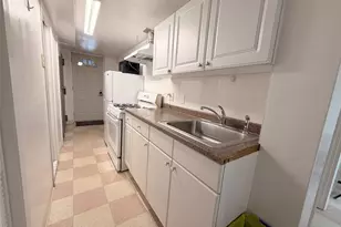 153-20 77th Rd, Kew Gardens, NY 11367 - Photo 2