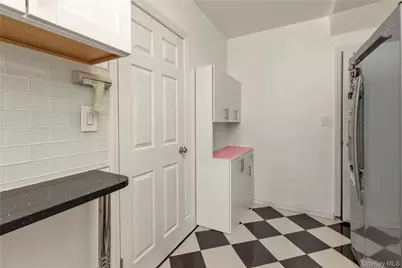8231 165th Street, Queens Village, NY 11432 - Photo 6