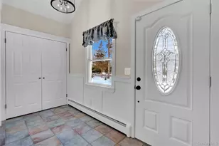 96 Brooksite Dr, Smithtown, NY 11787 - Photo 2