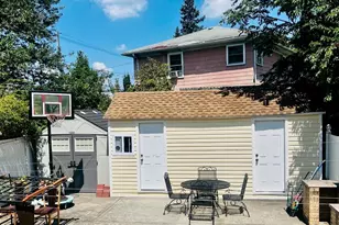 131-07 107th Ave, Richmond Hill, NY 11419 - Photo 2