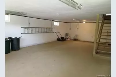 48 Orchard Lake Drive, Monroe, NY 10950 - Photo 18