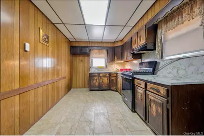 12015 195th Street, Saint Albans, NY 11412 - Photo 4