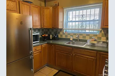 3208 Ely Avenue, Bronx, NY 10469 - Photo 4