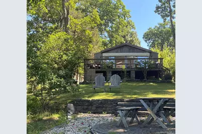 1500 Trumans Path, East Marion, NY 11939 - Photo 4