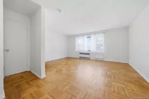 266 Pelham Rd, New Rochelle, NY 10805 - Photo 14