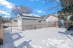 240-15 Mayda Rd, Rosedale, NY 11422 - Photo 18