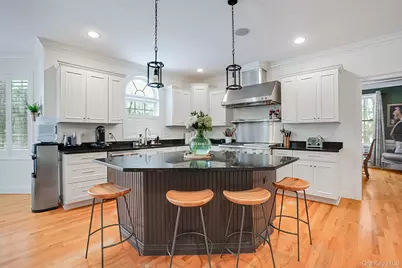 22 Ridgemont Drive, Hopewell Junction, NY 12533 - Photo 10