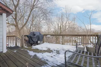 34 Mountainview Avenue, Pearl River, NY 10965 - Photo 8