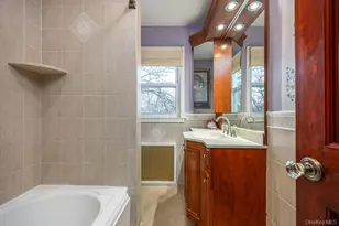 34 Mountain View Ave, Pearl River, NY 10965 - Photo 20