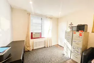 71-43 Park Dr E, Kew Gardens, NY 11367 - Photo 6