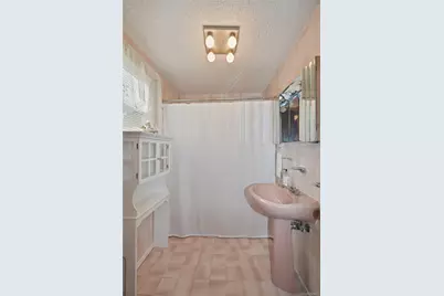 132 Overlook Street, Mount Vernon, NY 10552 - Photo 12