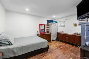 75 Oak St, Amityville, NY 11701 - Photo 18