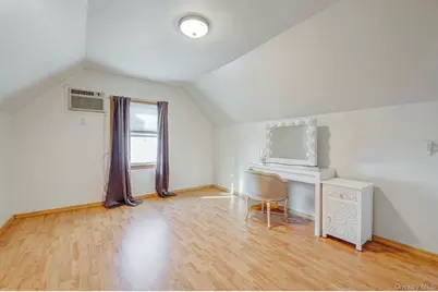 840 Jerusalem Avenue, Merrick, NY 11566 - Photo 22