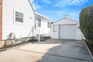 840 Jerusalem Ave, Merrick, NY 11566 - Photo 28