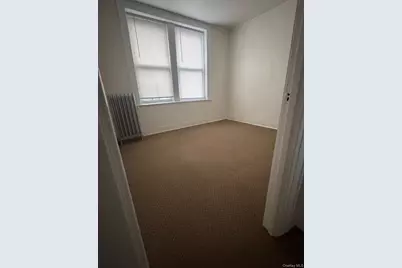 74-11 88th Road #4TH FLOOR, Woodhaven, NY 11421 - Photo 4