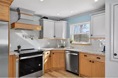 51 E Green Road, Rock Tavern, NY 12575 - Photo 14