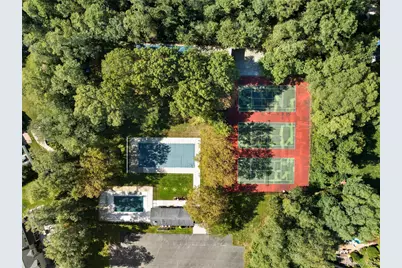 6 Empire Court, Dix Hills, NY 11746 - Photo 32