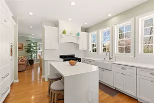 6 Empire Ct, Dix Hills, NY 11746 - Photo 6