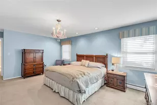 61 Hofstra Dr, Plainview, NY 11803 - Photo 24