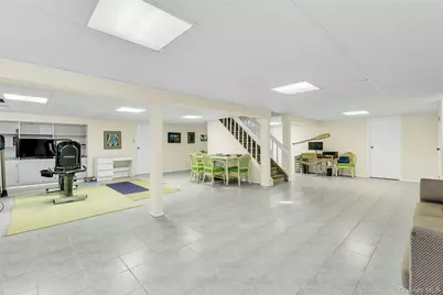 61 Hofstra Drive, Plainview, NY 11803 - Photo 26