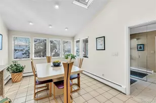 61 Hofstra Dr, Plainview, NY 11803 - Photo 14