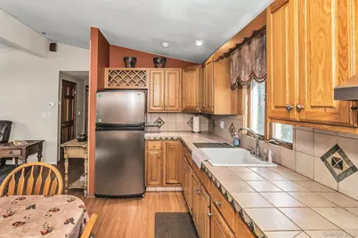 1 Towne Court, Melville, NY 11747 - Photo 8