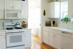 107 Winding Ridge Rd, White Plains, NY 10603 - Photo 10