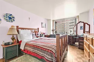 138-35 Elder Ave, Flushing, NY 11355 - Photo 14