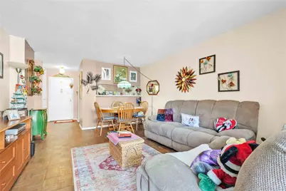 138-35 Elder Avenue #6B, Flushing, NY 11355 - Photo 4