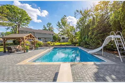 10 Alpine Court, Smithtown, NY 11787 - Photo 44