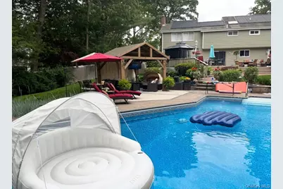 10 Alpine Court, Smithtown, NY 11787 - Photo 46