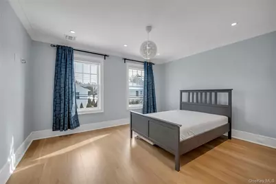 36 Fenimore Avenue, Garden City, NY 11530 - Photo 20