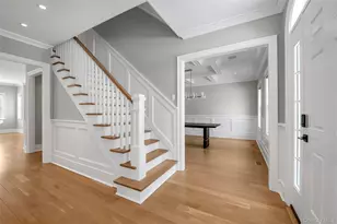 36 Fenimore Ave, Garden City, NY 11530 - Photo 2