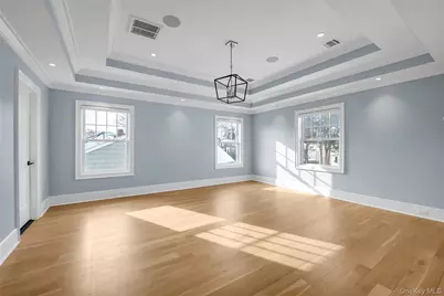 36 Fenimore Avenue, Garden City, NY 11530 - Photo 14