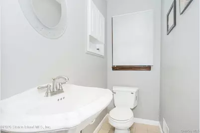 194 Justin, New York, NY 10306 - Photo 12