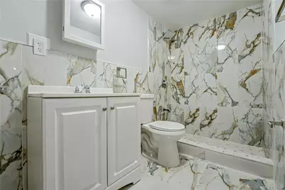 104-40 194th Street, Saint Albans, NY 11412 - Photo 20