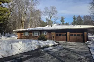 10 Chestnut Dr, Pomona, NY 10970 - Photo 16