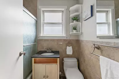 97 Staunton Street, Yonkers, NY 10704 - Photo 10