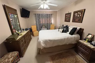 281 Graff Ave, Bronx, NY 10465 - Photo 2