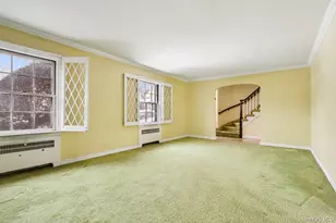 34 Berrian Rd, New Rochelle, NY 10804 - Photo 6