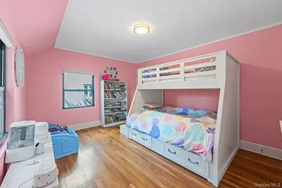 11 Brook Lane, Great Neck, NY 11023 - Photo 6