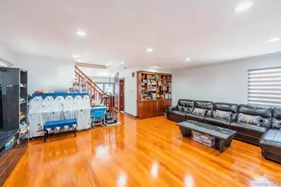 17528 Underhill Avenue, Fresh Meadows, NY 11365 - Photo 12