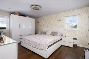 111 Jerusalem Ave, Massapequa, NY 11758 - Photo 12