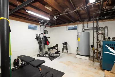 238 Jefferson Street, Franklin Square, NY 11010 - Photo 12