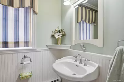 9 Oldfield Court, Garnerville, NY 10923 - Photo 16