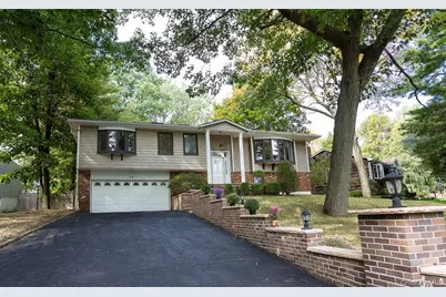 49 Soulice Place, New Rochelle, NY 10804 - Photo 1