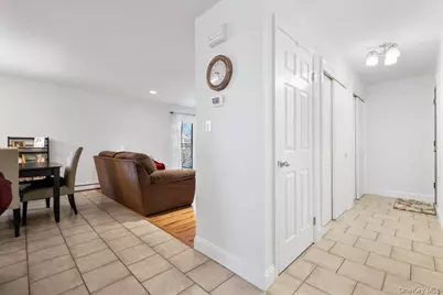 15 Scenic Drive #A, Croton on Hudson, NY 10520 - Photo 4