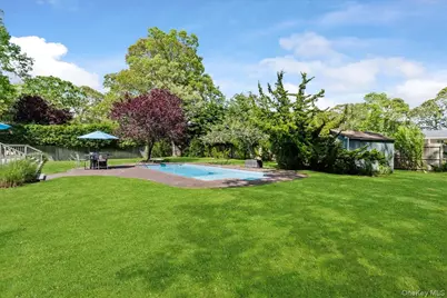 15 Oak Lane, Hampton Bays, NY 11946 - Photo 30