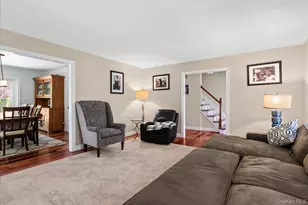 15 Oak Ln, Hampton Bays, NY 11946 - Photo 12